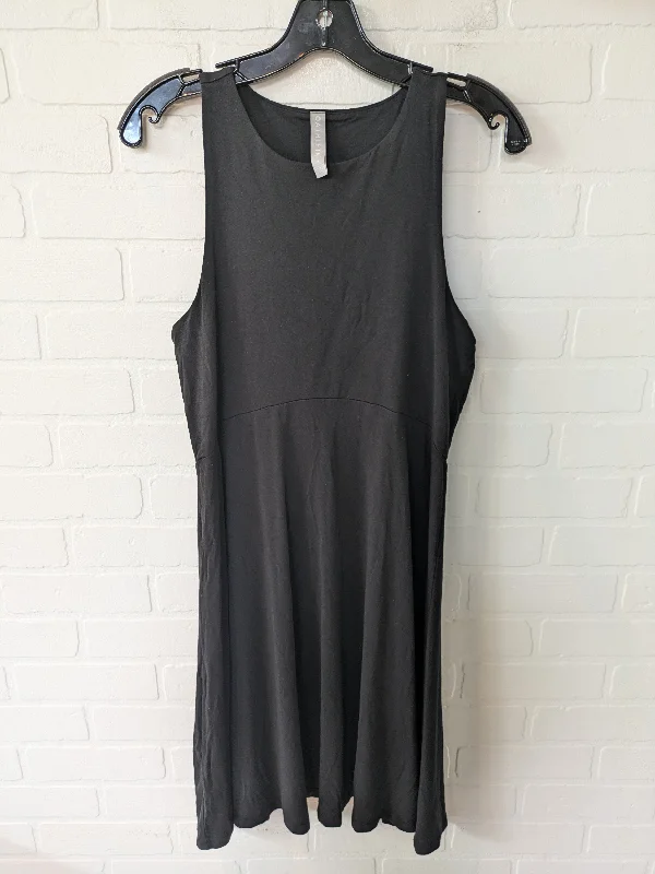 Athletic Dress By Athleta In Black, Size: M