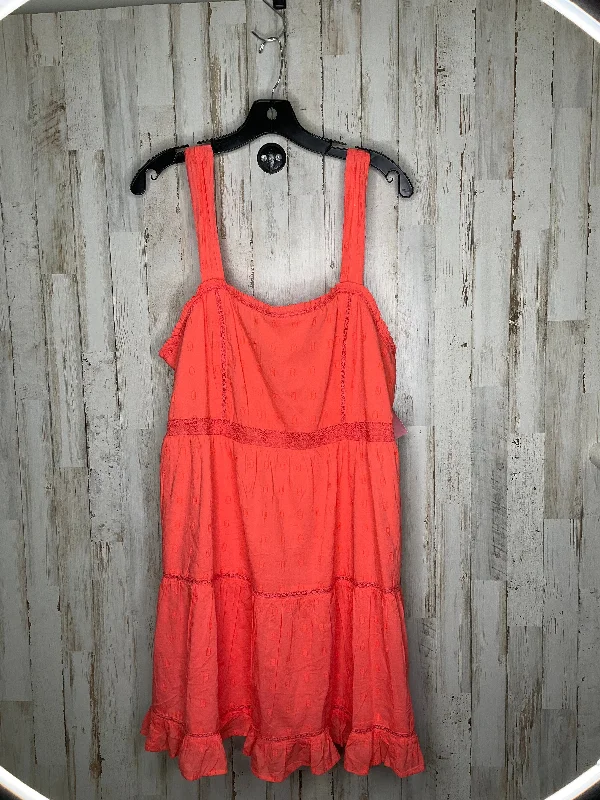 Dress Casual Short By American Eagle In Coral, Size: Xl