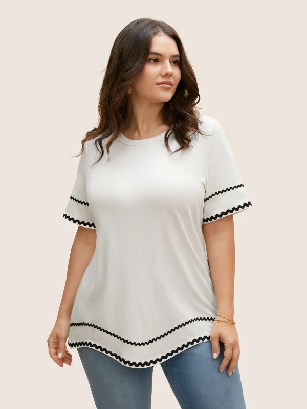 Cotton Contrast Trim Round Neck T-shirt