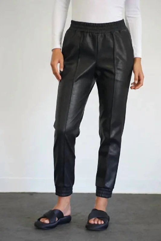 Women's Sire Faux Leather Jogger In Black